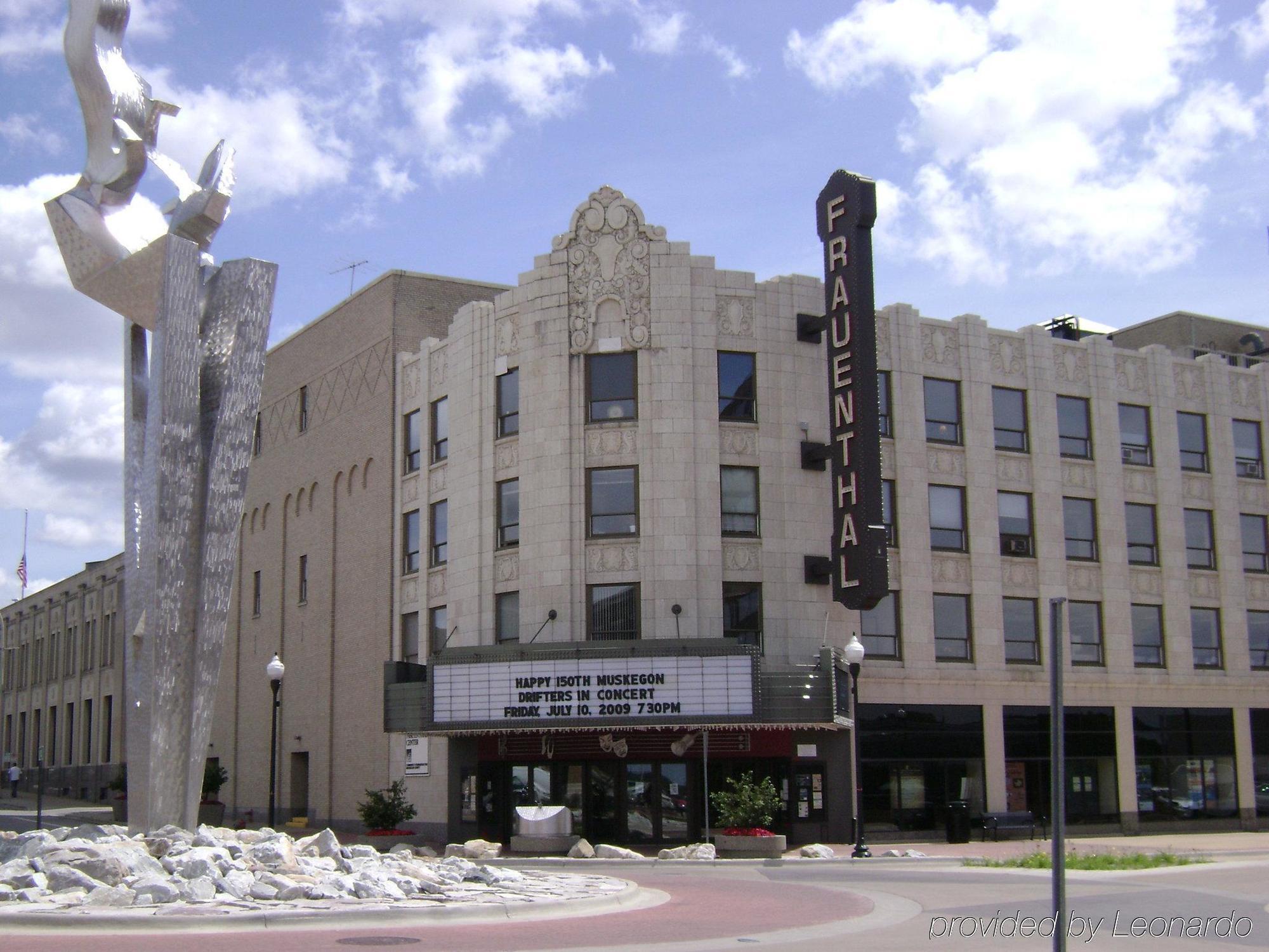 Delta Hotels By Marriott Muskegon Convention Center Zewnętrze zdjęcie